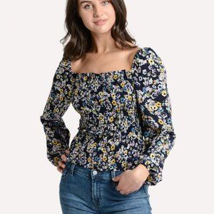 Cupcake and Cashmere Royce Top Size: xs